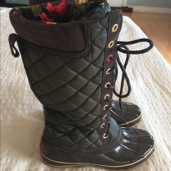 Joules Rain Boots - Picture 1 of 8